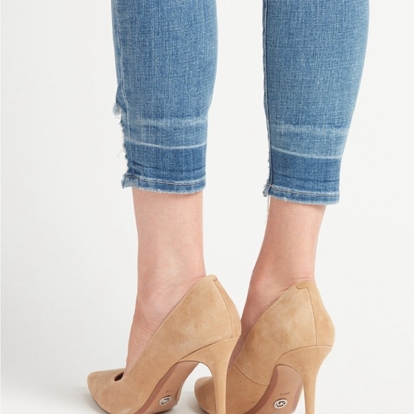 Good American Good Waist Crop With Chewed Hem 6 / 28 Jeans - Picture 4 of 14